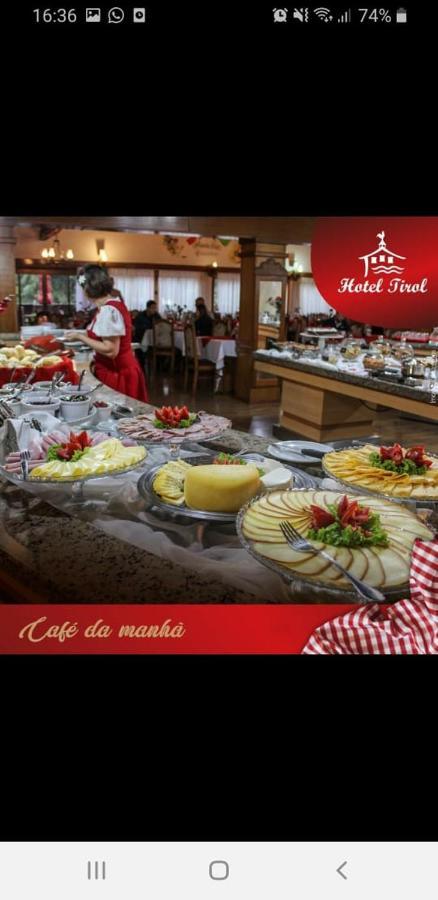 Hotel Tirol Treze Tílias Екстериор снимка