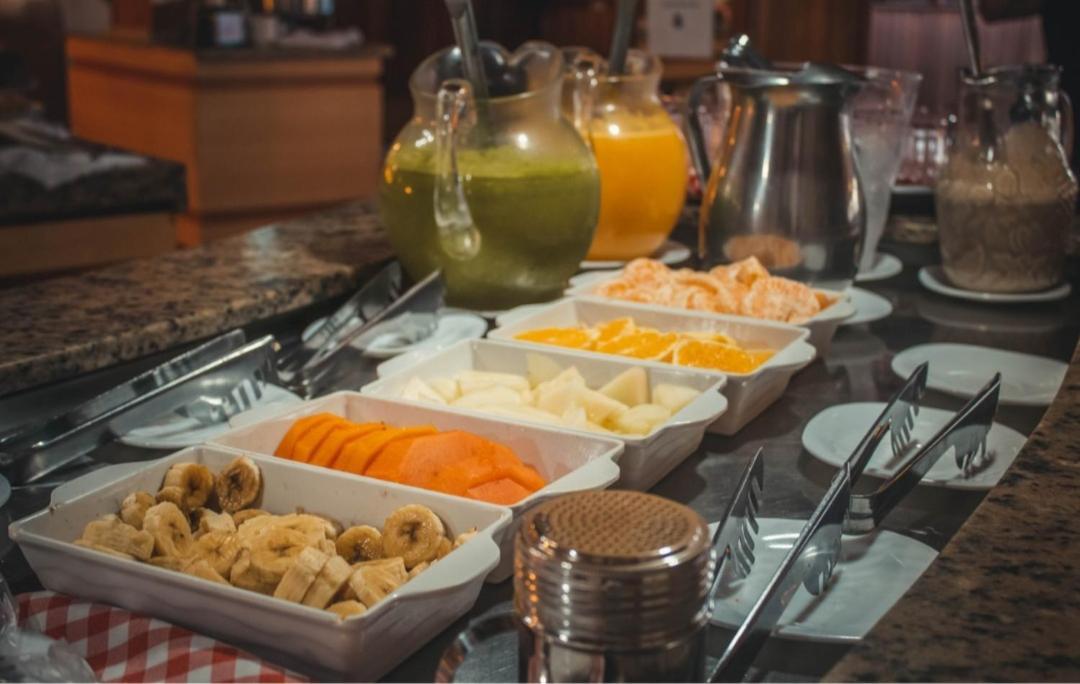 Hotel Tirol Treze Tílias Екстериор снимка
