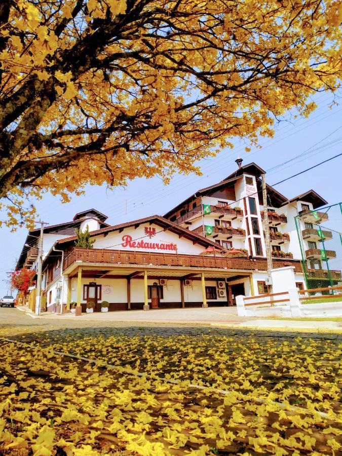 Hotel Tirol Treze Tílias Екстериор снимка