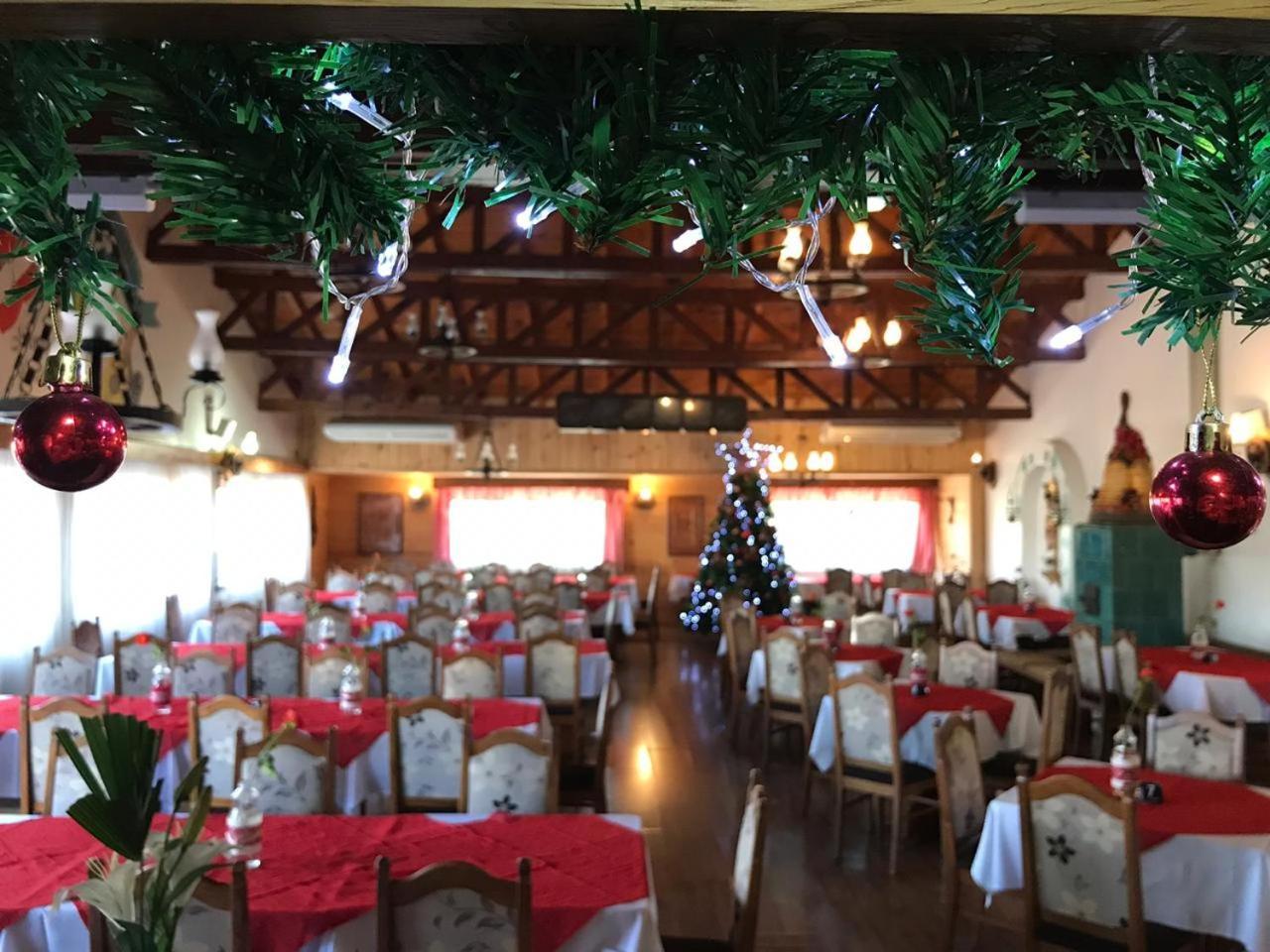 Hotel Tirol Treze Tílias Екстериор снимка