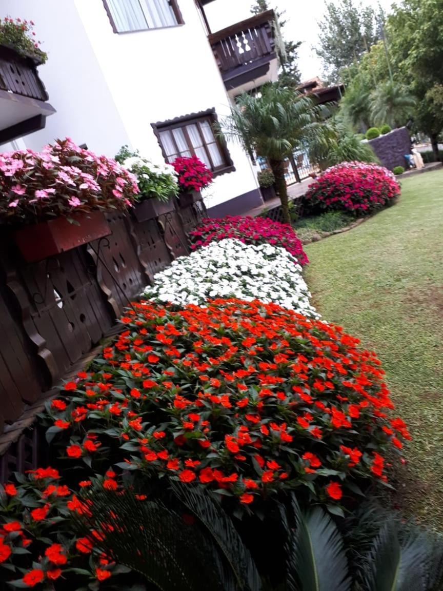 Hotel Tirol Treze Tílias Екстериор снимка